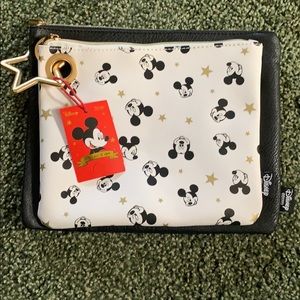 Disney duo set bags